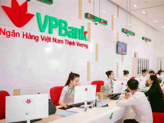 Nguồn thu từ dịch vụ tăng trên 90%, VPbank báo lãi gần 7.200 tỷ lợi nhuận trước thuế - Ảnh 1.