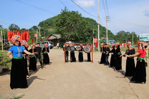 Sơn La: Đẩy mạnh thực hiện tiêu chí văn hóa trong xây dựng nông thôn mới - Ảnh 2.