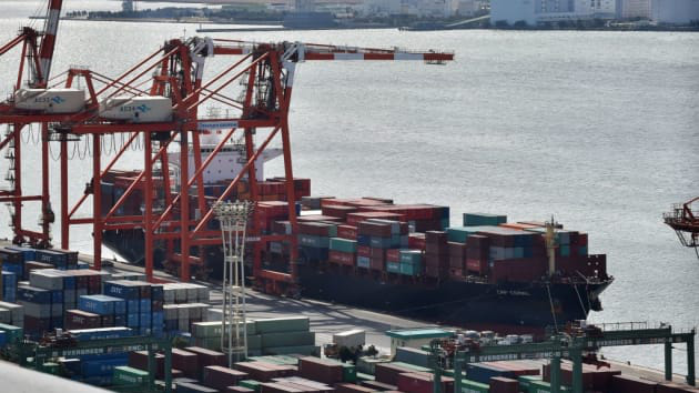 Xuất khẩu của Nhật Bản giảm mạnh nhất trong 3 năm  - Ảnh 1.