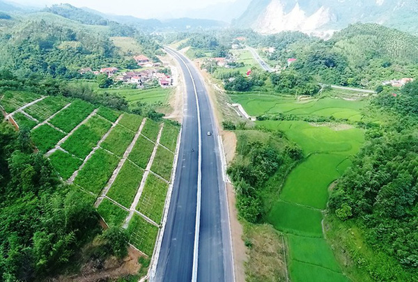 Đề xuất miễn thu phí cao tốc Bắc Giang - Lạng Sơn dịp Tết Canh Tý - Ảnh 1.