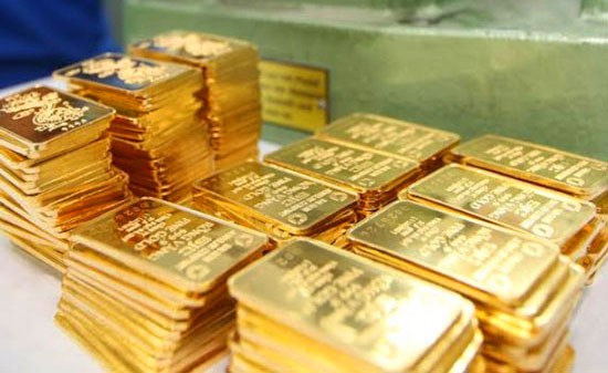 Chênh lệch giữa giá mua và bán vàng thấp kỷ lục: Người dân đã &quot;chán&quot; vàng? - Ảnh 1.