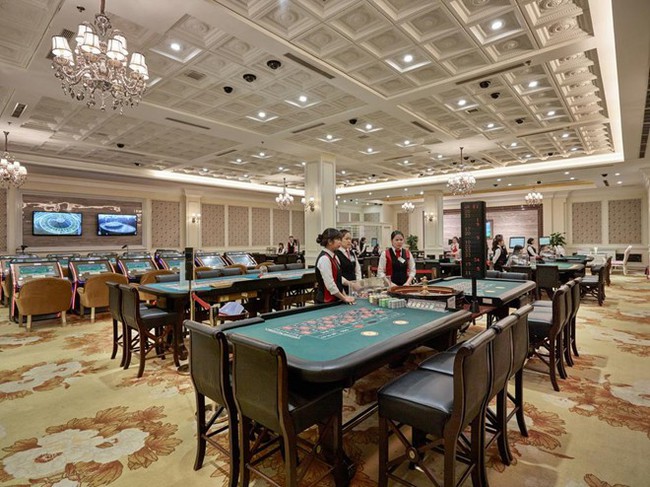 Casino lớn nhất Quảng Ninh lỗ hơn 70 tỷ đồng - Ảnh 1.