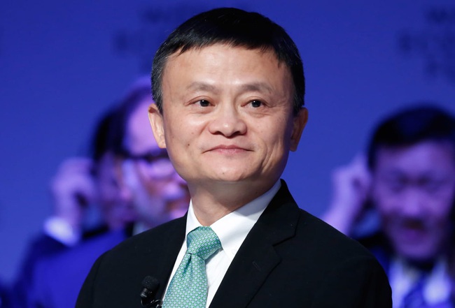 Từ chức CEO Alibaba, Jack Ma vẫn dẫn đầu danh sách giàu nhất Trung Quốc của Forbes - Ảnh 1.