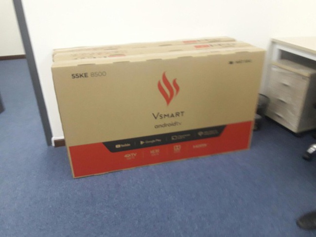 Rò rỉ hình ảnh TV Vsmart đầu tiên của Vingroup sản xuất - Ảnh 1.
