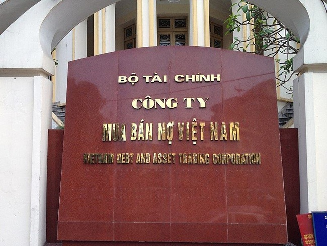 Tìm tổ chức bán đấu giá khoản nợ của ‘siêu lừa’ Nguyễn Quang Anh  - Ảnh 1.