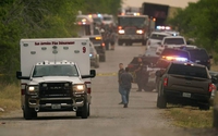 Di dân chết trong xe container ở Mỹ: Thống đốc Texas đổ lỗi cho Tổng thống Biden