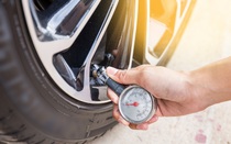 Áp suất lốp ô tô quan trọng như thế nào khi xe vận hành?