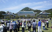 Nhà Xanh - Dinh tổng thống Hàn Quốc lần đầu mở cửa đón du khách sau 75 năm