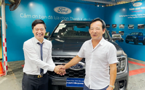 "Soi" xe Ford Everest 2022 mới tậu của nghệ sỹ Quang Tèo có gì đặc biệt?