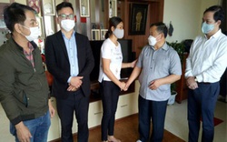 Lãnh đạo Trung ương Hội Nông dân Việt Nam thăm, tặng quà gia đình chính sách, thân nhân liệt sĩ ở TT-Huế 