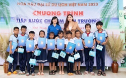 Thí sinh Hoa hậu Đại sứ Du lịch Việt Nam "tiếp lửa" cho học sinh nghèo trước thềm Noel 2023