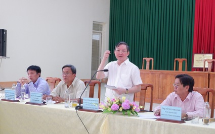Chủ tịch Hội NDVN Lương Quốc Đoàn kiểm tra, giám sát hoạt động tín dụng chính sách tại An Giang