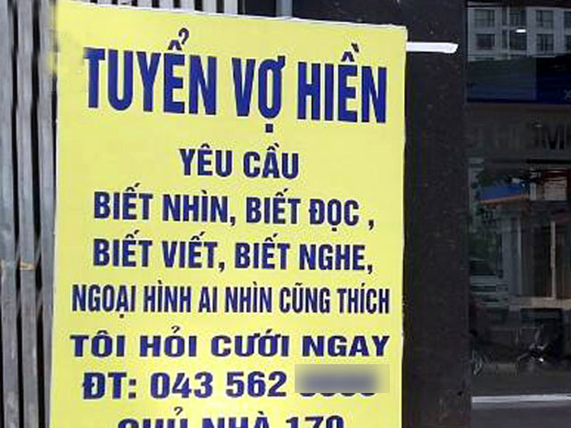 Hà Nội xôn xao người đàn ông treo biển “tuyển vợ hiền”