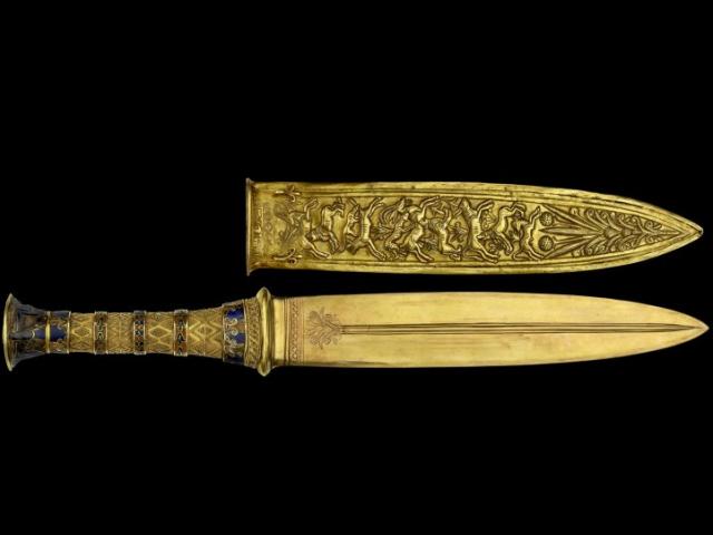 Gươm của hoàng đế Ai Cập có nguồn gốc ngoài hành tinh