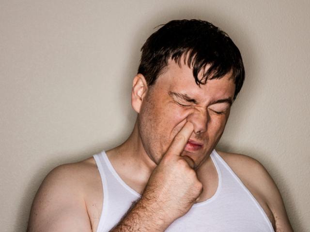 Thực hư việc “ăn gỉ mũi rất tốt cho sức khỏe”