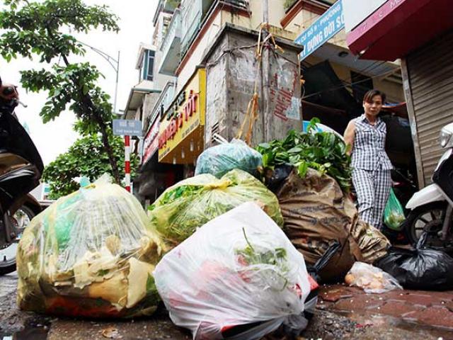 Đây là nguyên nhân khiến Hà Nội “ngập ngụa” rác thải gần 1 tháng nay