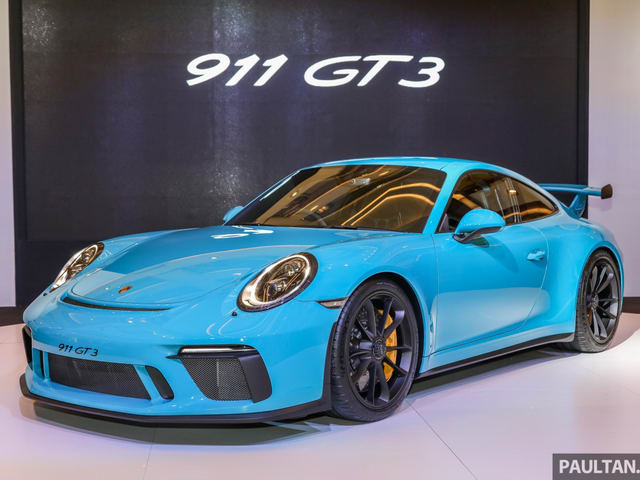 Porsche 911 GT3 đến Đông Nam Á, giá hơn 9 tỷ đồng