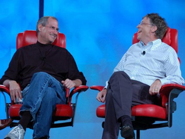 Steve Jobs và Bill Gates: Mối quan hệ tình – thù kỳ thú của làng công nghệ