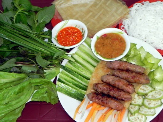 Hãy cùng chiêm ngưỡng những hình ảnh đặc sản tuyệt vời của Việt Nam, với những món ăn phong phú và đậm chất văn hóa đặc trưng của đất nước. Chắc chắn bạn sẽ muốn thưởng thức và khám phá những hương vị mới lạ của các món ăn này.