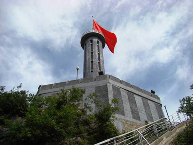 Cột cờ Lũng Cú (Đồng Văn)
