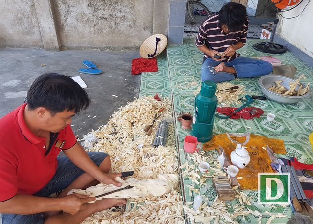 Thay vì vào rừng đi tìm trầm hương thì nay nhiều người ở Khánh Hòa chọn nghề 