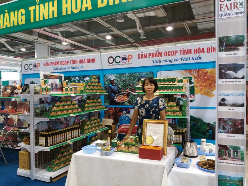 Sản phẩm từ cây sachi của chị Lê Thị Vân tham gia Hội chợ OCop tổ chức tại Quảng Ninh tháng 2.2018.