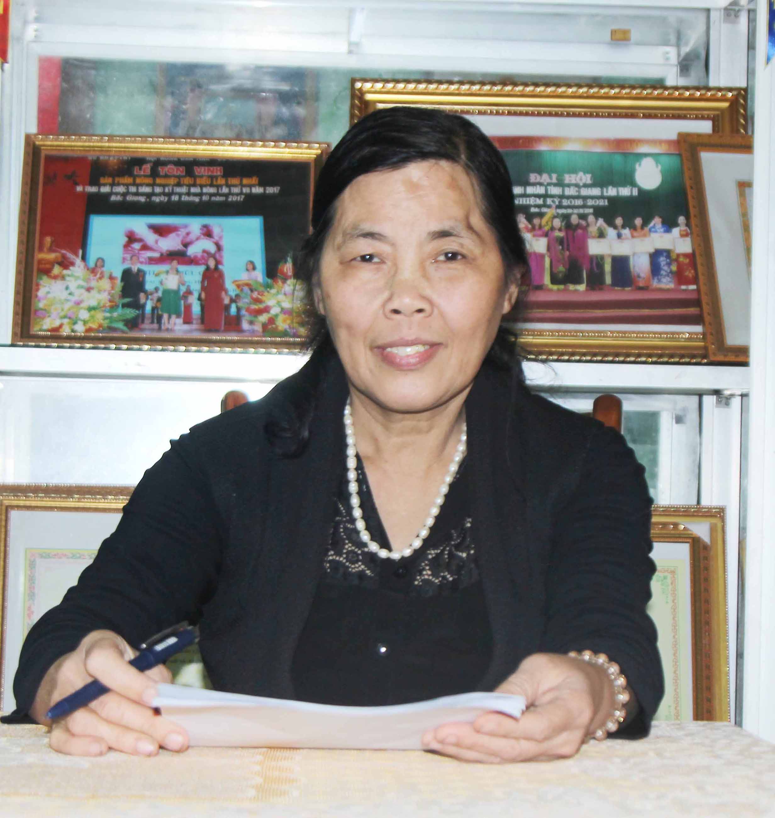 Giám đốc Nguyễn Thị Tâm dành nhiều tâm huyết của cho người chăn nuôi huyện miền núi Yên Thế