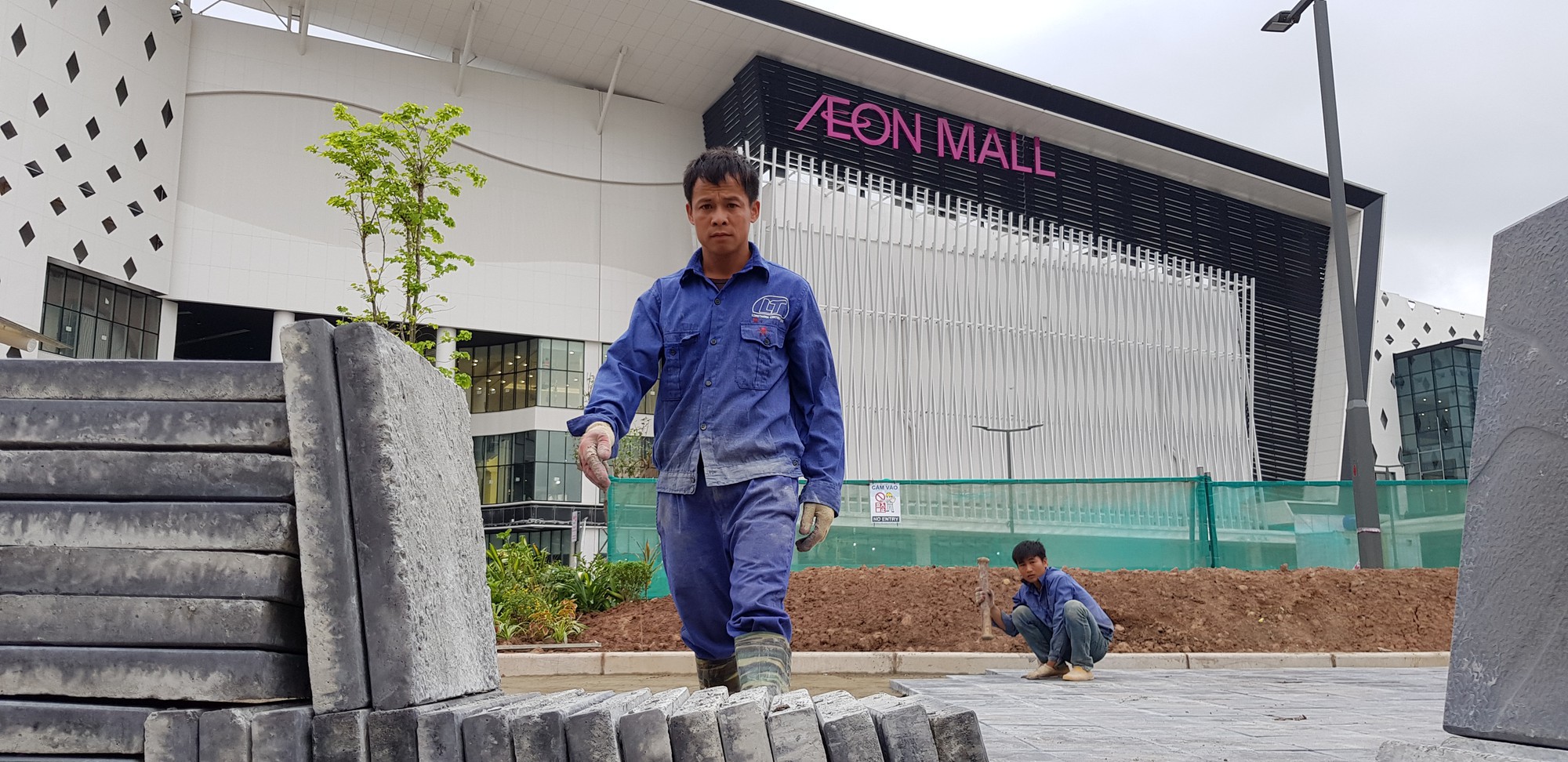 Cận cảnh trung tâm thương mại AEON Mall Hà Đông sắp đi vào hoạt động - Ảnh 8.