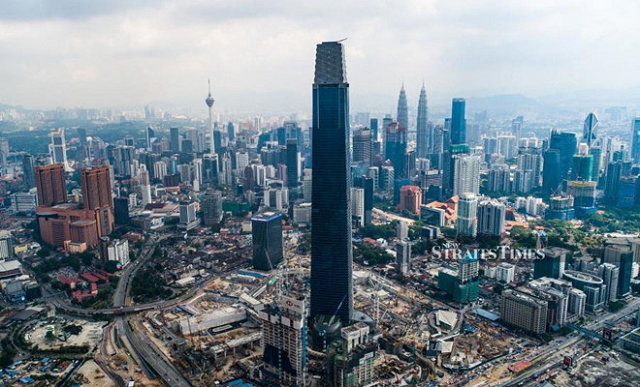 Vượt Landmark 81, tháp 492 m ở Malaysia là tòa nhà cao nhất Đông Nam Á - Ảnh 1.