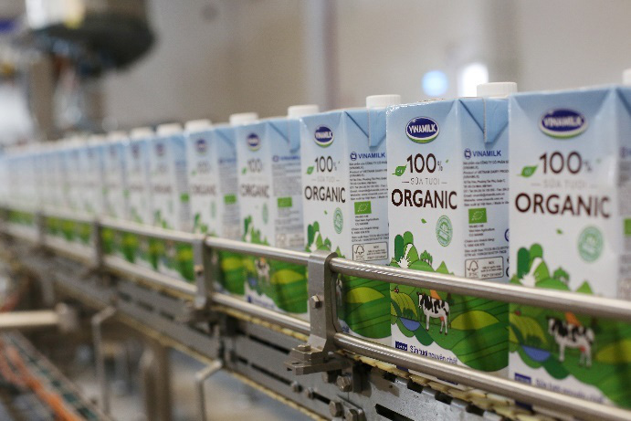 Vì sao sữa tươi organic của Vinamilk được người tiêu dùng Singapore ưa chuộng? - Ảnh 2.