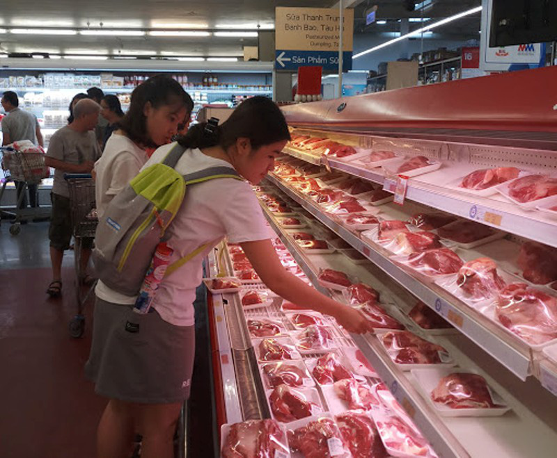 Việt Nam sẽ nhập hơn 100.000 tấn thịt heo trong quý 1/2020 - Ảnh 1.