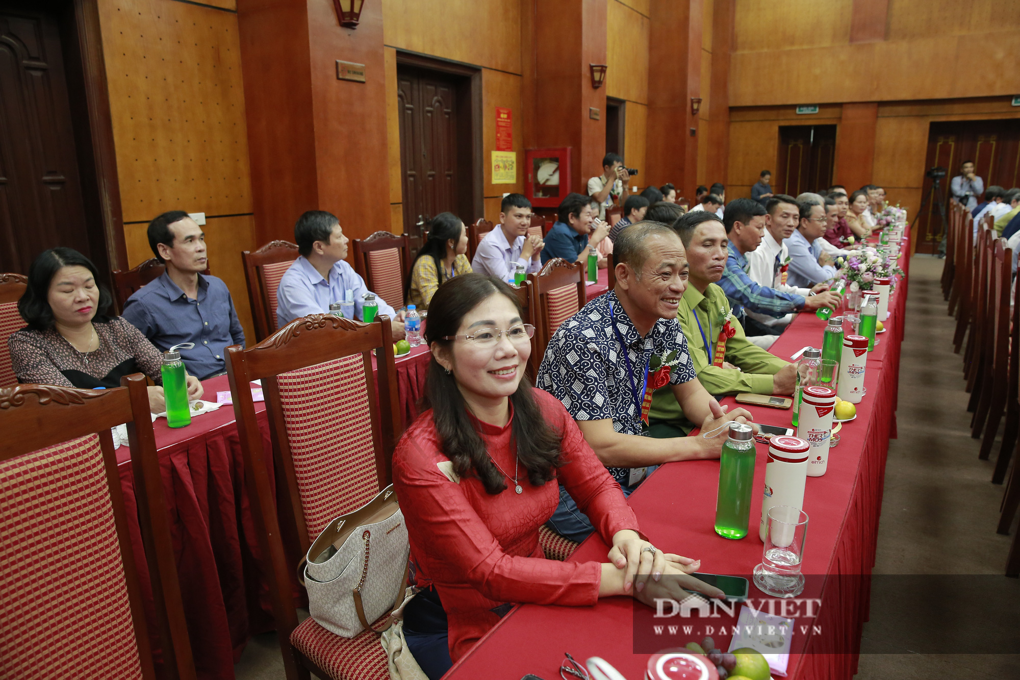 Hội Nông dân Việt Nam gặp gỡ thân mật cùng với 63 nông dân xuất sắc trên toàn quốc - Ảnh 5.