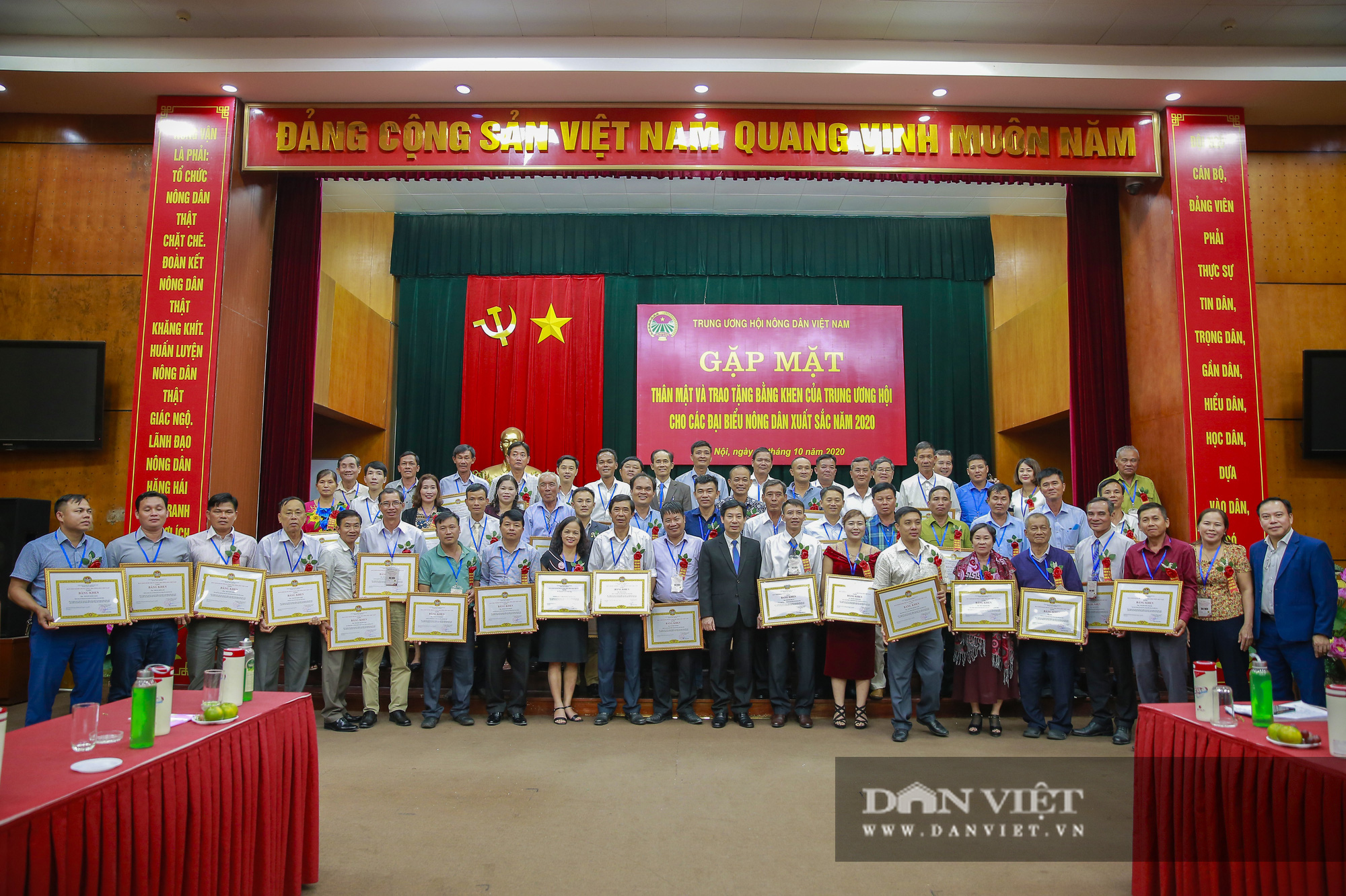 Hội Nông dân Việt Nam gặp gỡ thân mật cùng với 63 nông dân xuất sắc trên toàn quốc - Ảnh 12.