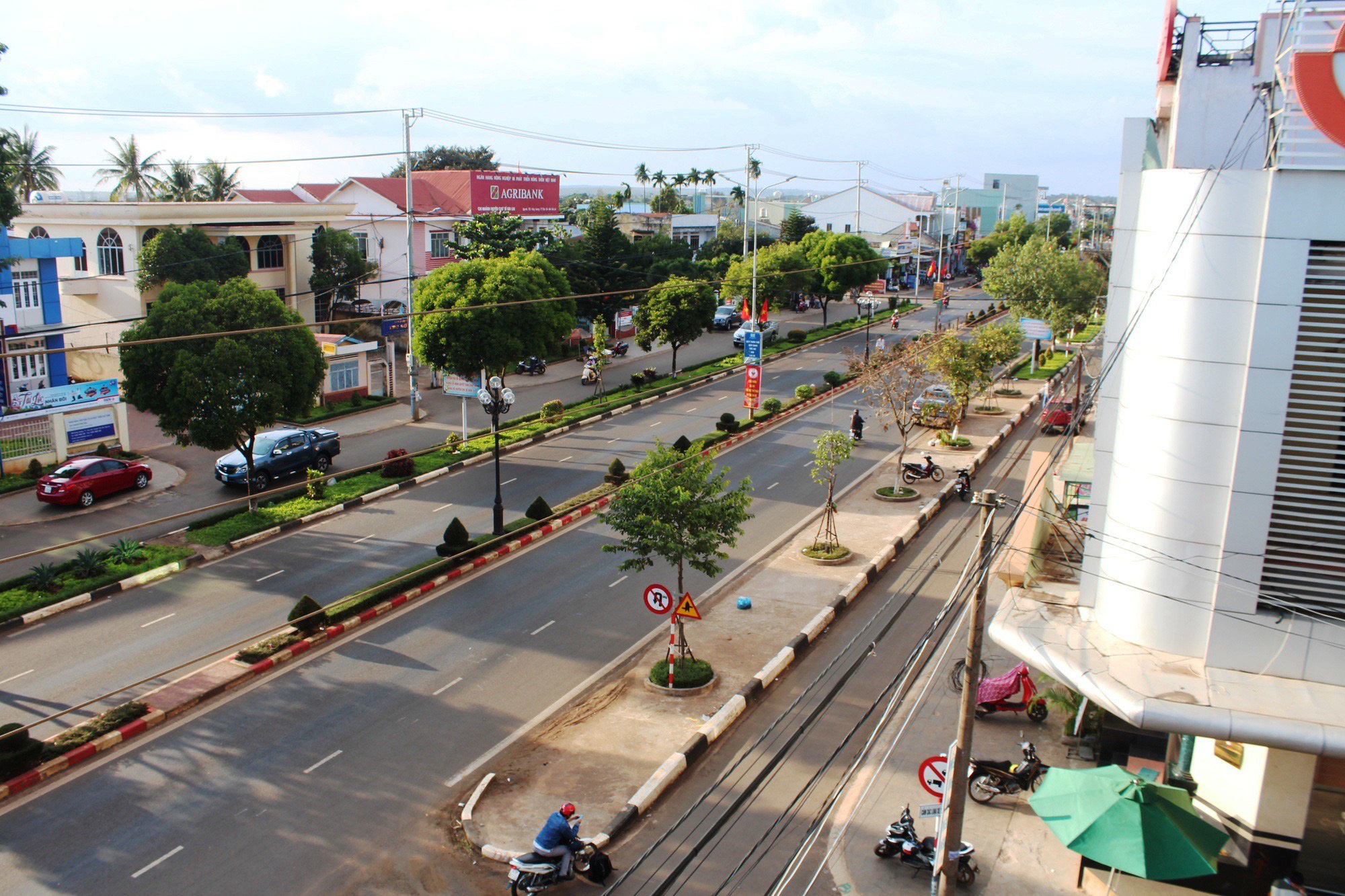 Huyện Chư Sê, Gia Lai: Nhiều quyết sách để thu hút đầu tư - Ảnh 1.