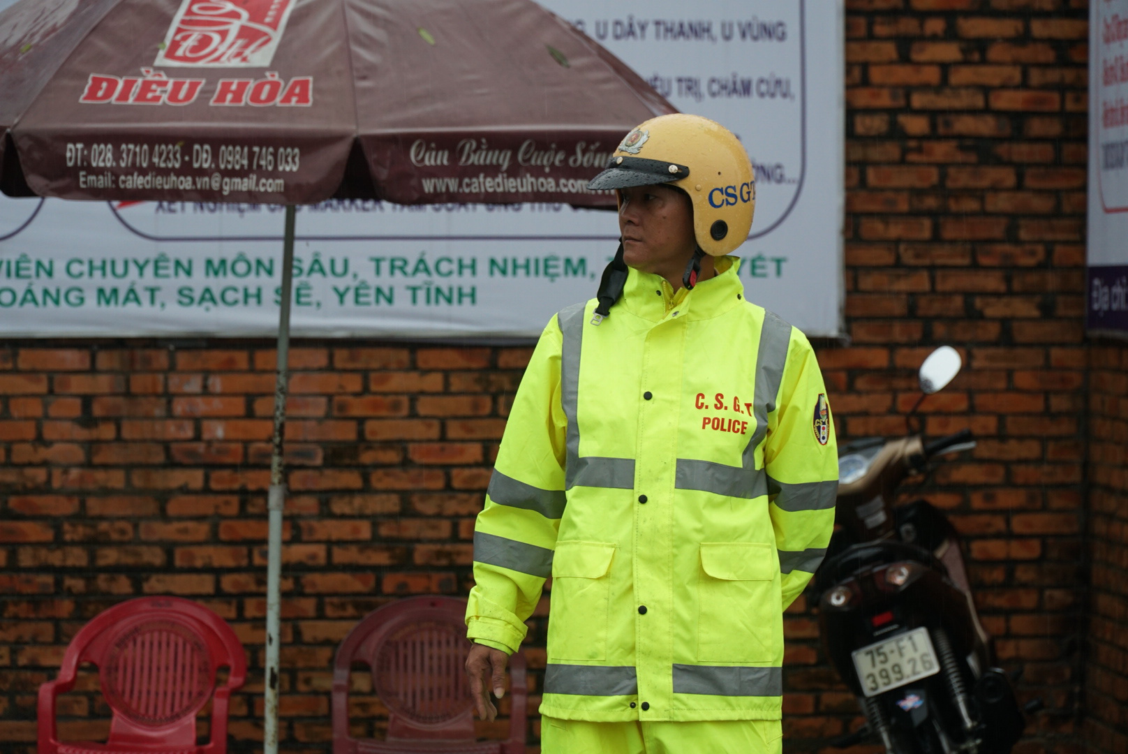 Ảnh, clip: Đảm bảo an ninh chung quanh khu vực Bệnh viện Quân y 268, chuẩn bị cho Lễ truy điệu - Ảnh 8.