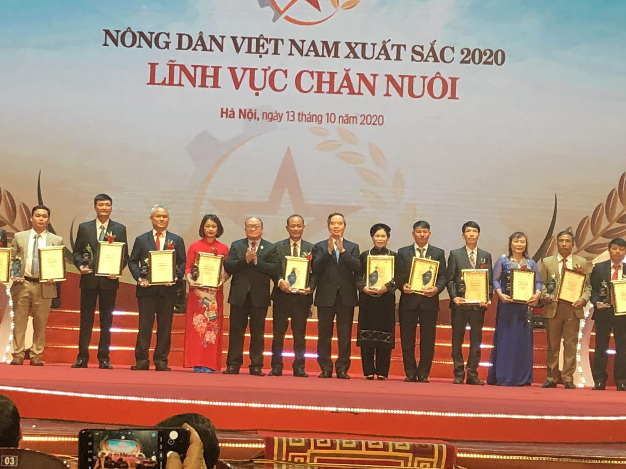 Chương trình Tự hào Nông dân Việt Nam 2020: Nhà nông là số một - Ảnh 5.