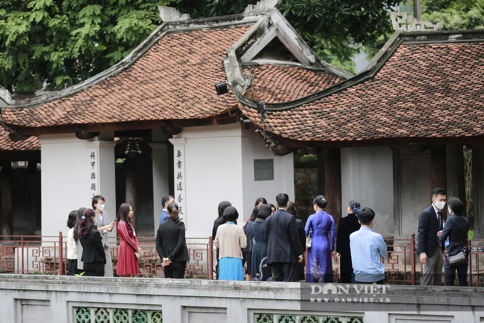 Phu nhân Thủ tướng Nhật Bản Yoshihide Suga và Phu nhân Thủ ...