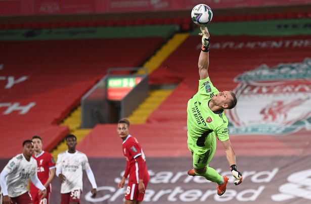 Arsenal đả bại Liverpool, &quot;người hùng&quot; Leno làm được điều hiếm thấy ở Anfield - Ảnh 1.