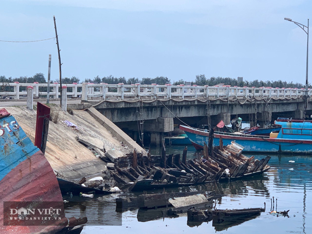 Quảng Ngãi: Nhếch nhác nghĩa địa tàu cá ở phường Phổ Thạnh  - Ảnh 5.
