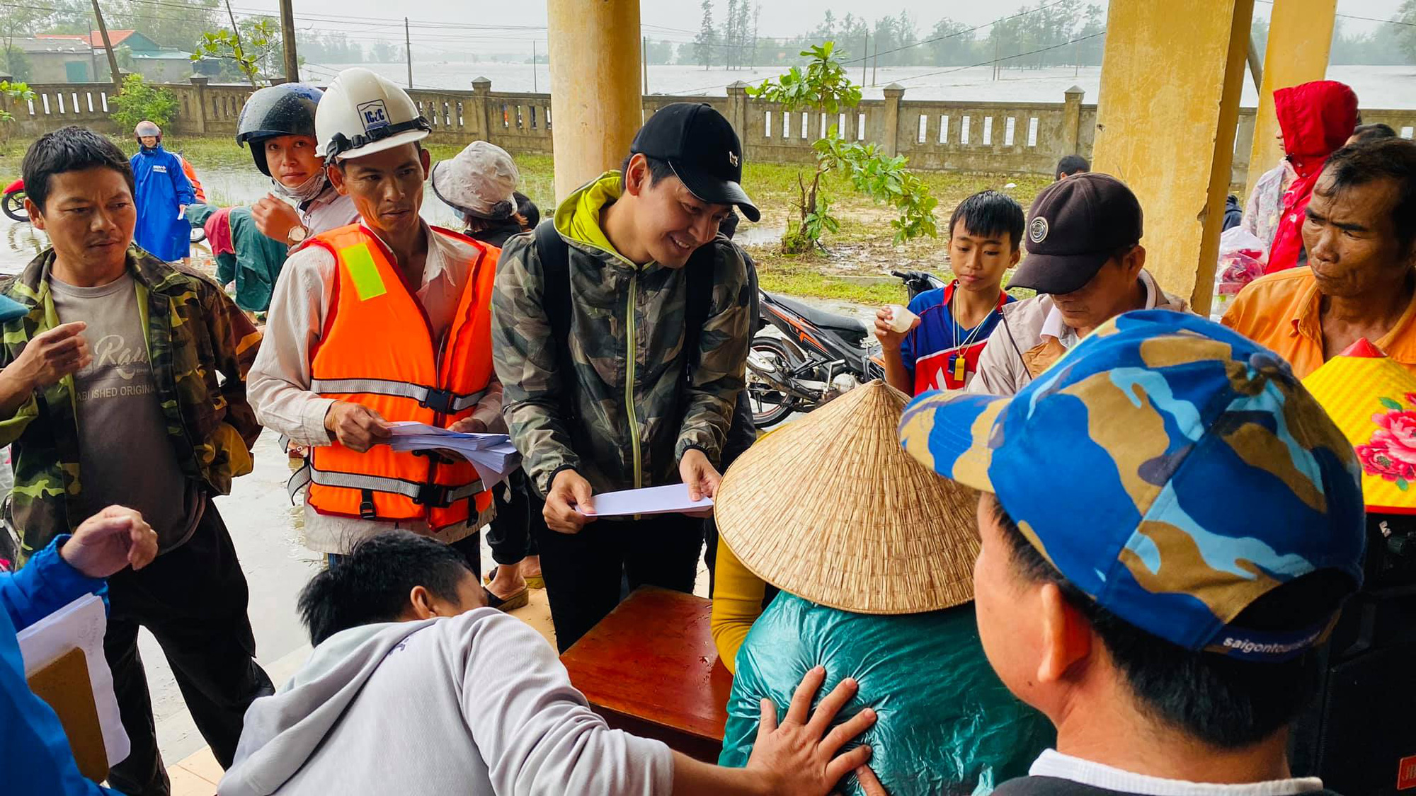 MC Phan Anh nhắc nhở sâu cay người chuyên &quot;cào phím&quot; điều bất ngờ - Ảnh 1.