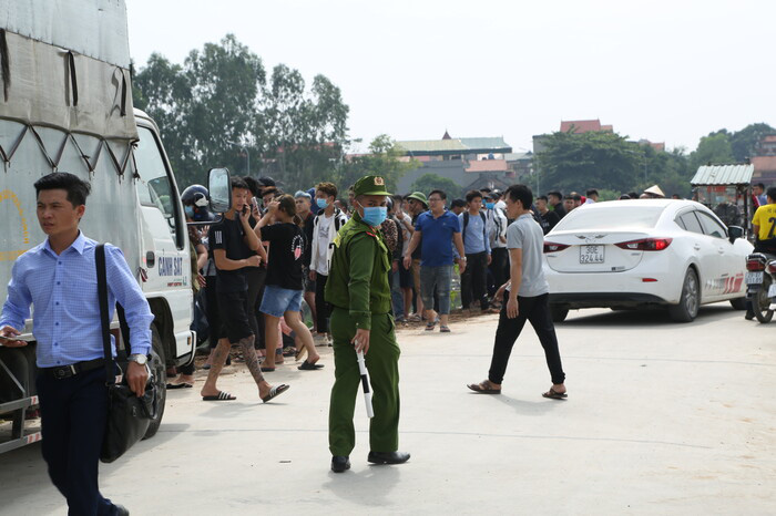 Sốc hiện trường vụ nữ sinh học viện Ngân hàng bị cướp tài sản, thi thể dưới sông Nhuệ - Ảnh 5.