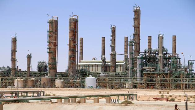 Dầu từ Libya sắp tràn ra thị trường, giá dầu đối mặt sức ép lớn - Ảnh 1.