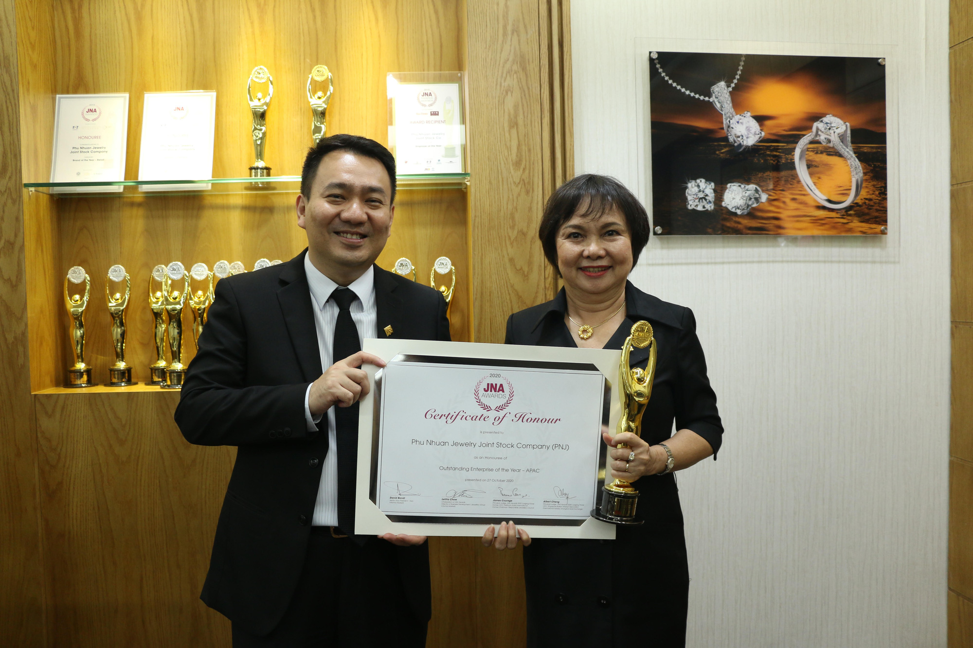 PNJ trở thành doanh nghiệp xuất sắc nhất Châu Á – Thái Bình Dương - Ảnh 3.