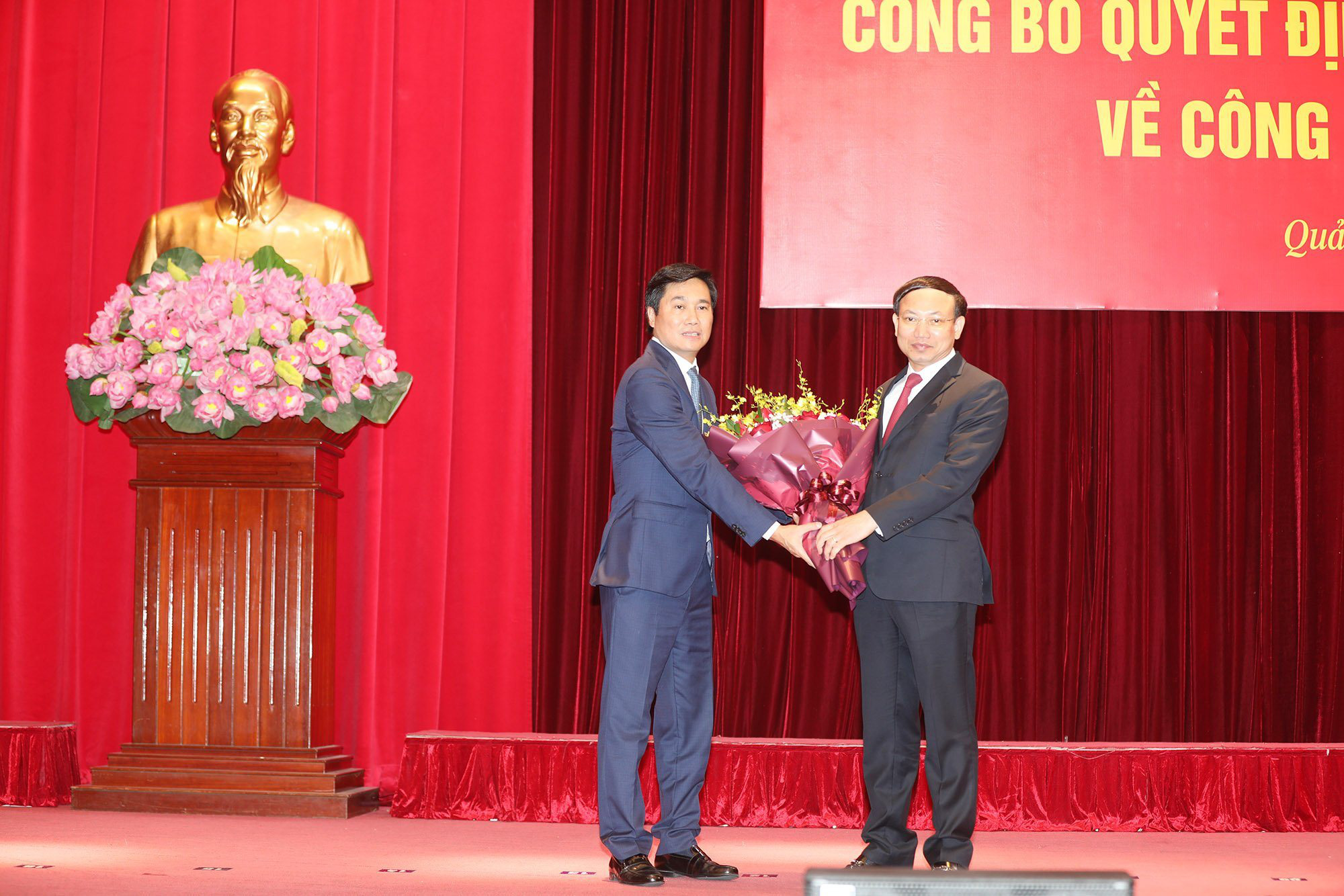 Điều động Thứ trưởng Bộ Xây dựng làm Phó Bí thư Tỉnh ủy Quảng Ninh - Ảnh 2.