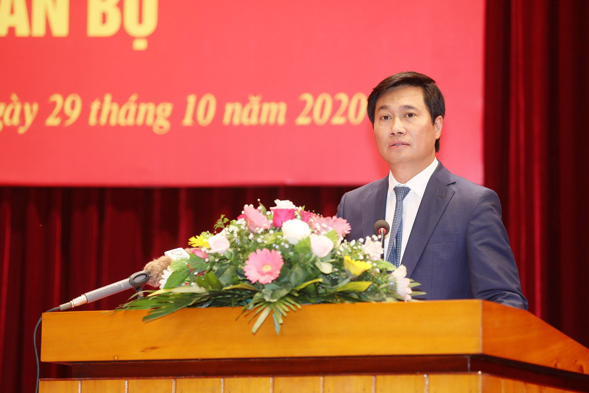 Ông Nguyễn Tường Văn được bầu làm Chủ tịch tỉnh Quảng Ninh - Ảnh 2.