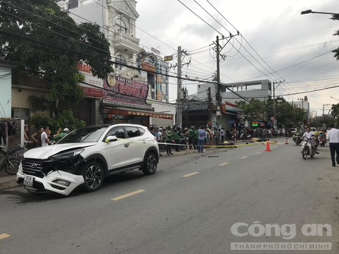 Bình Dương: Đại ca Mười Thu lái ô tô tông chết 2 người, gọi đàn em ra nhận tội thay - Ảnh 2.