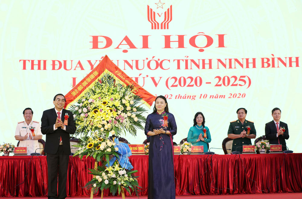 Ninh Bình phấn đấu đạt nông thôn mới vào năm 2024 - Ảnh 3.