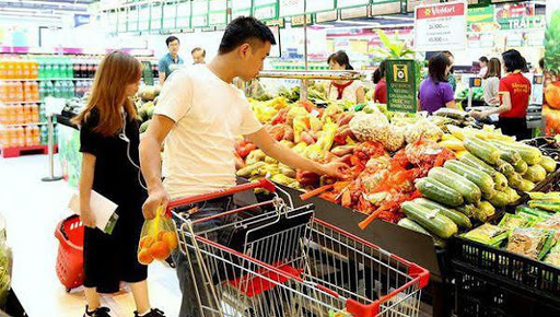 Bão, lụt đẩy CPI tháng 10 tăng nhưng thấp nhất giai đoạn 2016-2020 - Ảnh 1.