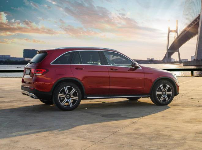 So sánh giữa Mercedes-Benz GLC và GLA của phân khúc SUV cao cấp - Ảnh 4.