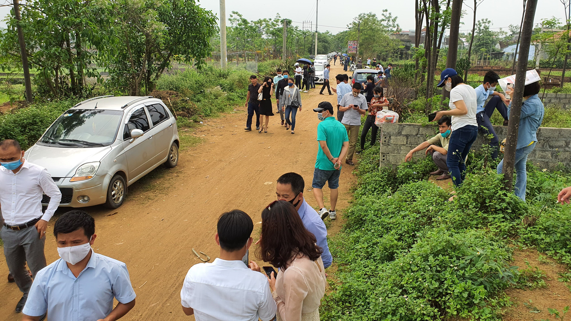 Giá đất trong làng xóm ở Hà Nội lên cao, &quot;thổi bay&quot; nhà đầu tư lớn - Ảnh 3.